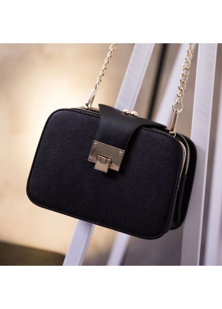 2019 new women's Korean cross fashion women's bag Single Shoulder Bag Messenger Bag mobile phone small bag chain small square bag 